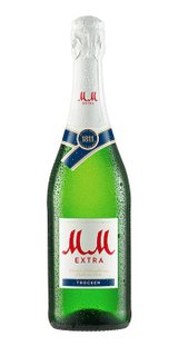 Die Flasche mit dem Aufdruck 'MM Extra' und dem Jahr 1811 zeigt eine ansprechende Präsentation für besondere Anlässe.